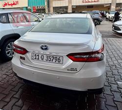 تۆیۆتا کامری